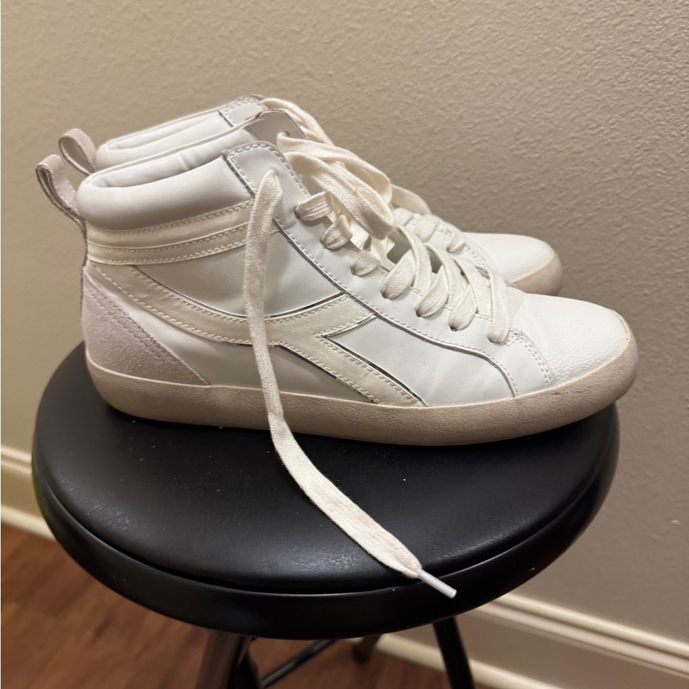 Giani Bernini White Lace-Up High-Tops